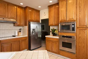 2705 Lake Front Ct, Modesto, CA 95355 - Photo 18