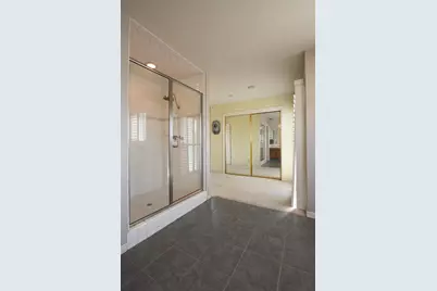 2705 Lake Front Court, Modesto, CA 95355 - Photo 36