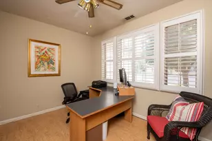 2705 Lake Front Ct, Modesto, CA 95355 - Photo 10