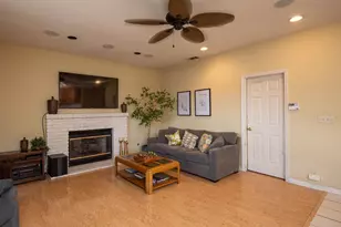 2705 Lake Front Ct, Modesto, CA 95355 - Photo 20