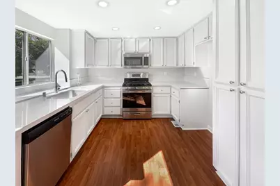 192 Creekside Circle, Sacramento, CA 95823 - Photo 6