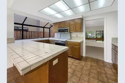 26 Marina Grande Court, Sacramento, CA 95831 - Photo 16