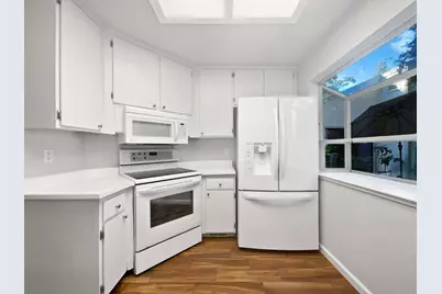 7542 Latour Lane, Citrus Heights, CA 95621 - Photo 6