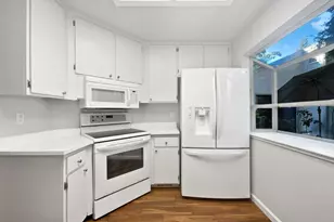 7542 Latour Ln, Citrus Heights, CA 95621 - Photo 6