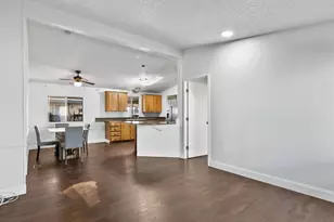 Cottonwood Ln, Sacramento, CA 95828 - Photo 6