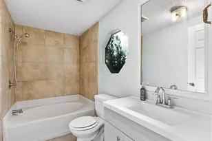 Cottonwood Ln, Sacramento, CA 95828 - Photo 26