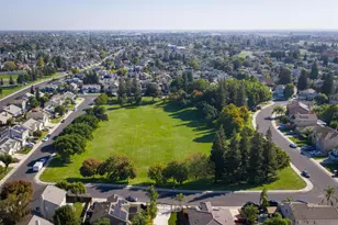 1833 Rail St, Manteca, CA 95337 - Photo 38