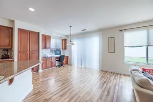 10050 Cameron Pines Way, Sacramento, CA 95829 - Photo 14