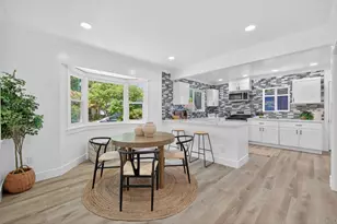 2725 Harkness St, Sacramento, CA 95818 - Photo 8