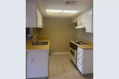 1545 Pyrenees #30, Stockton, CA 95210 - Photo 10