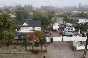 2306 W F St, Oakdale, CA 95361 - Photo 1