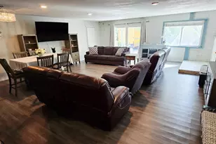 1054 Jay St, Olivehurst, CA 95961 - Photo 8