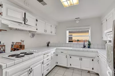 1062 Madison Avenue, Los Banos, CA 93635 - Photo 10