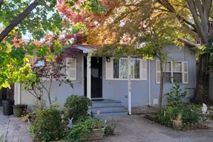 2038 Markham Wy, Sacramento, CA 95818 - Photo 2