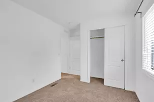 Poole Dr, Sacramento, CA 95827 - Photo 12