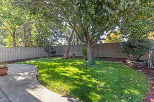7389 Apple Hollow Loop, Roseville, CA 95747 - Photo 20