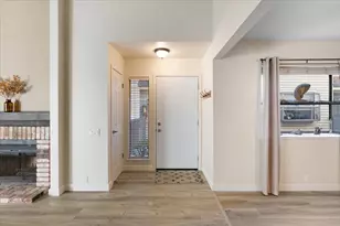 2280 Hurley Way, Sacramento, CA 95825 - Photo 10