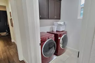 1136 S Shields Ave, Mountain House, CA 95391 - Photo 32