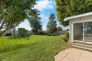 6539 E Peltier Rd, Acampo, CA 95220 - Photo 6