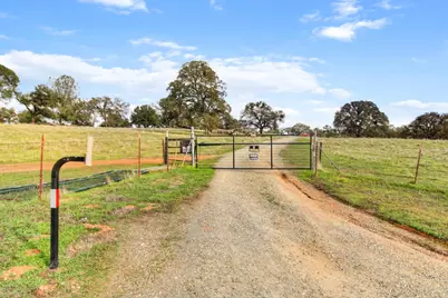 22800 Latrobe Road, Plymouth, CA 95669 - Photo 2