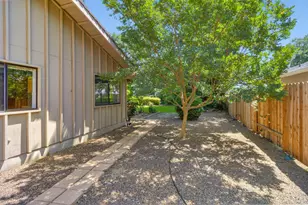 27243 E El Macero Dr, El Macero, CA 95618 - Photo 26