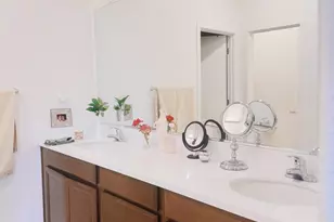 2013 Marciochi Ct, Los Banos, CA 93635 - Photo 10
