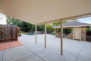 1739 First St, Atwater, CA 95301 - Photo 8