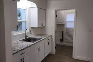 2001 John St, Modesto, CA 95351 - Photo 6