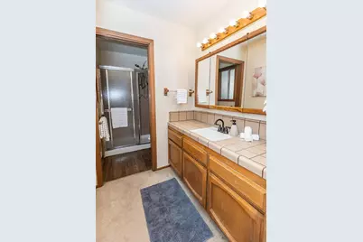 3913 Cougar Place, Modesto, CA 95356 - Photo 32