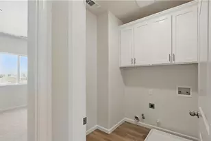 695 Valencia Ct, Merced, CA 95341 - Photo 14