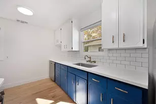 5270 L St, Sacramento, CA 95819 - Photo 16