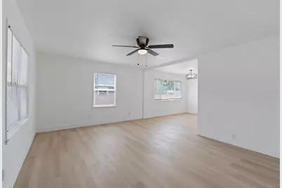 1559 N Carruth Avenue, Fresno, CA 93728 - Photo 4