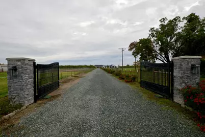 16464 Fox Road, Lodi, CA 95240 - Photo 1