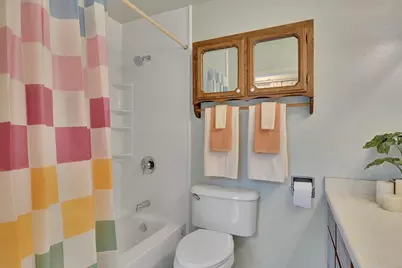 9550 Colton Avenue, Elk Grove, CA 95624 - Photo 18