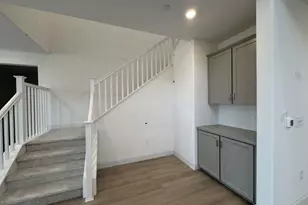 2024 Lazy Day, Roseville, CA 95747 - Photo 6