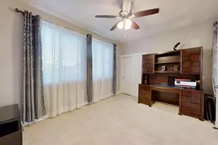 9573 Spring River Way, Elk Grove, CA 95624 - Photo 20