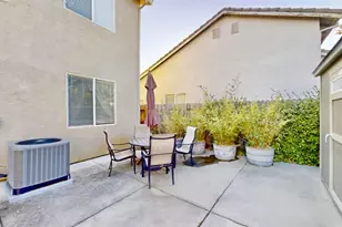 9573 Spring River Way, Elk Grove, CA 95624 - Photo 50