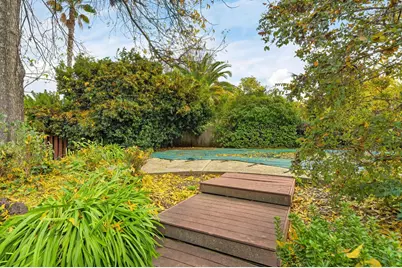 8406 Arbutus Way, Fair Oaks, CA 95628 - Photo 6