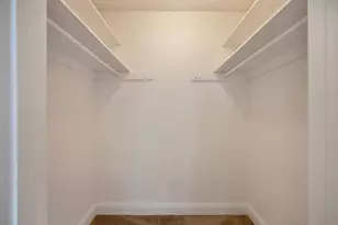 722 Woodside Ln E, Sacramento, CA 95825 - Photo 20