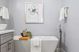 938 50th St, Sacramento, CA 95819 - Photo 16