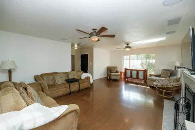1317 Oakwood Drive, Modesto, CA 95350 - Photo 10