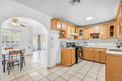 1562 N Fay Avenue, Fresno, CA 93728 - Photo 12