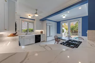 1863 Vallejo Way, Sacramento, CA 95818 - Photo 14