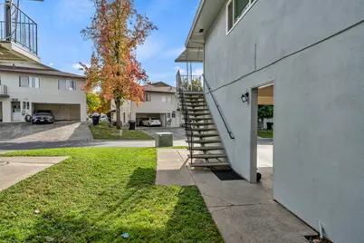 239 Breuner Drive #4, Roseville, CA 95678 - Photo 22