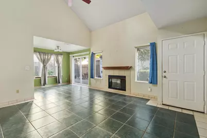 2407 Seamist Drive, Sacramento, CA 95833 - Photo 8