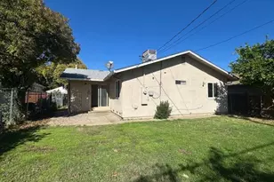 3646 18th Ave, Sacramento, CA 95820 - Photo 24