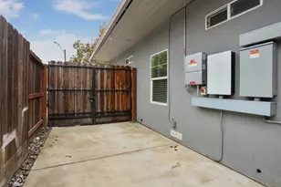 129 E Sonoma Ave, Stockton, CA 95204 - Photo 40