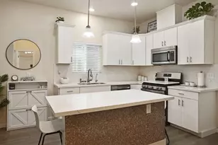 129 E Sonoma Ave, Stockton, CA 95204 - Photo 8