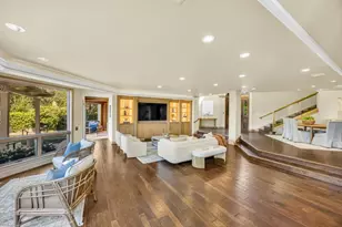 9801 Mira Del Rio Dr, Sacramento, CA 95827 - Photo 14