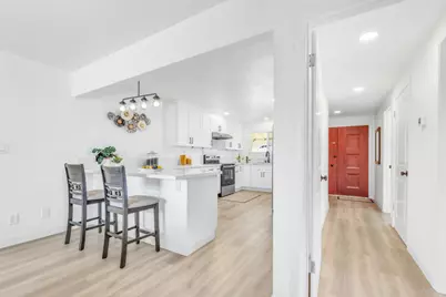 1225 58th Ave, Sacramento, CA 95831 - Photo 6